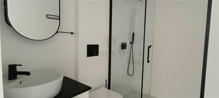 Spațiu comercial, de 90 mp, în Complex Studențesc