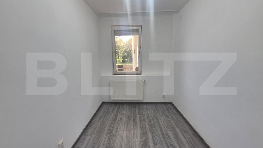 Apartament 3 camere de vanzare, 61.65 mp, strada Gellert Sandor - 11
