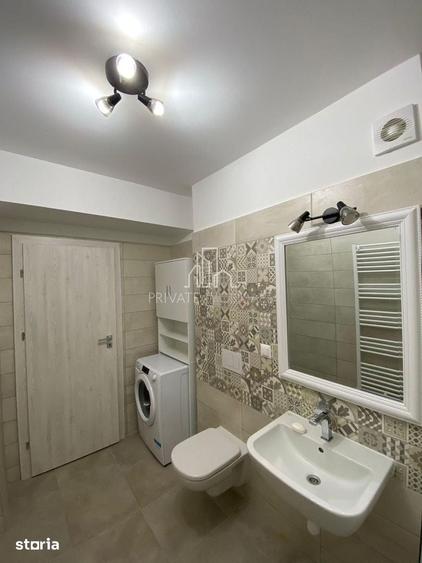 Apartament cu 3 camere decomandat în Libertății