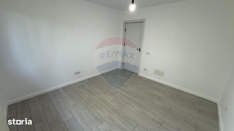 Apartament cu 3 camere în Sud