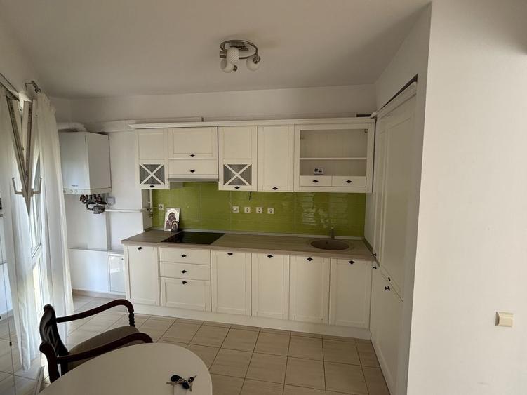Apartament cu 2 camere decomandat în Răcădău