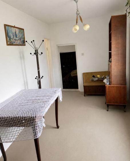 Casă cu 4 camere în Conțești