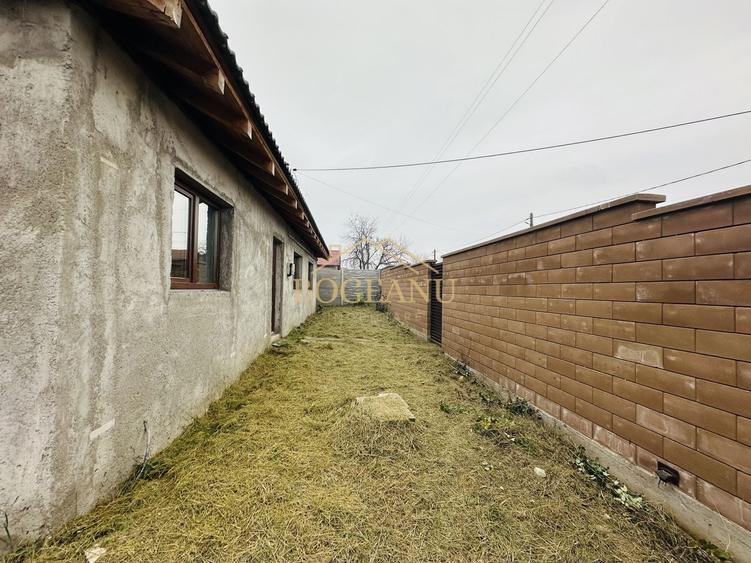 Casă individuală cu 3 camere cu Canalizare în Cornești