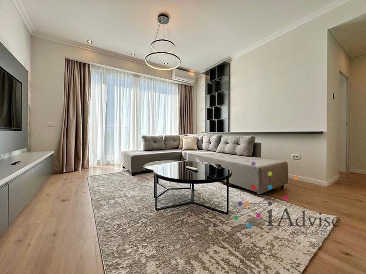 Apartament cu 2 camere decomandat, mobilat în Central
