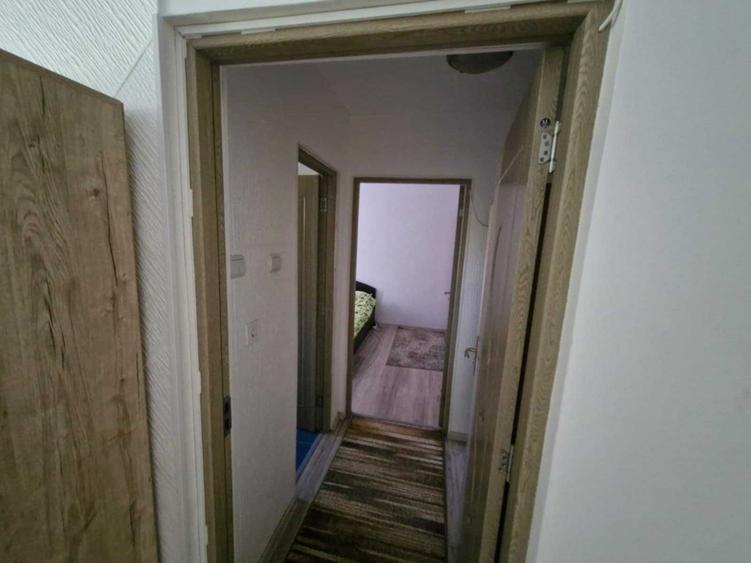 Apartament cu 2 camere semidecomandat în Tureni