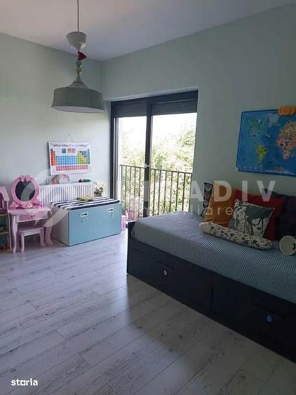 Casă cu 4 camere cu Teren 400 Mp în Florești