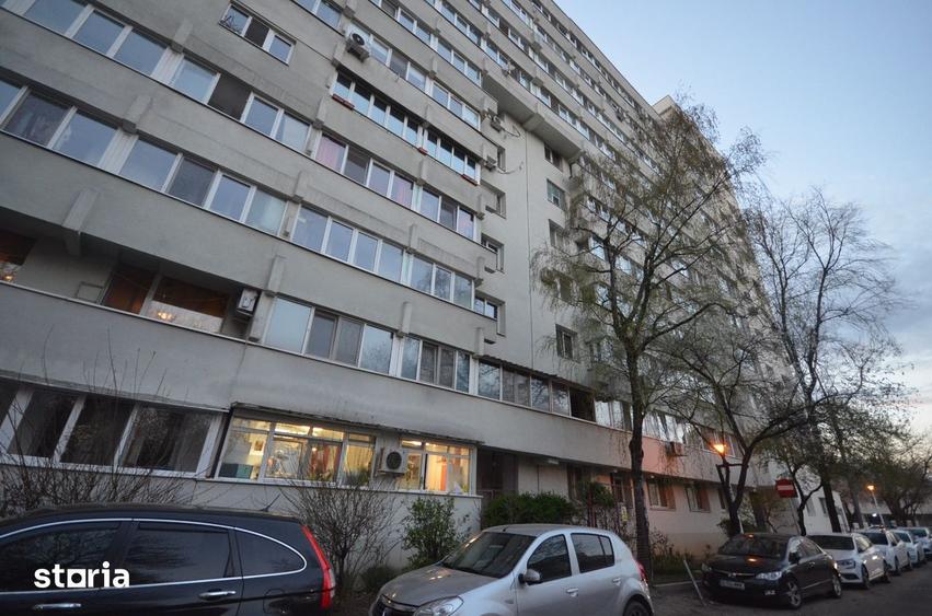 Apartament cu 3 camere decomandat în Pantelimon