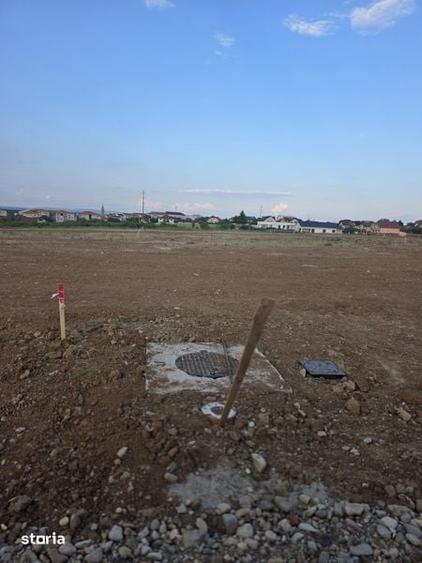 Teren de 523 mp, în Nufărul