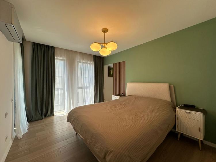 Apartament cu 3 camere decomandat, mobilat în Sisești