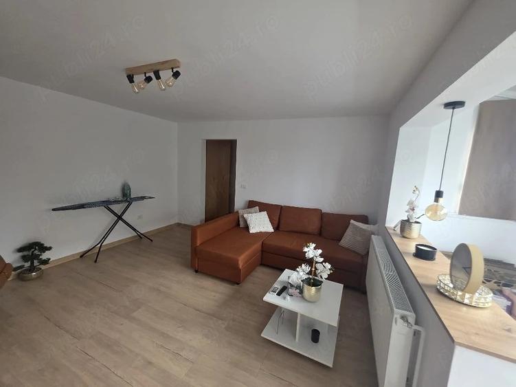 Apartament cu 2 camere semidecomandat în Torontalului