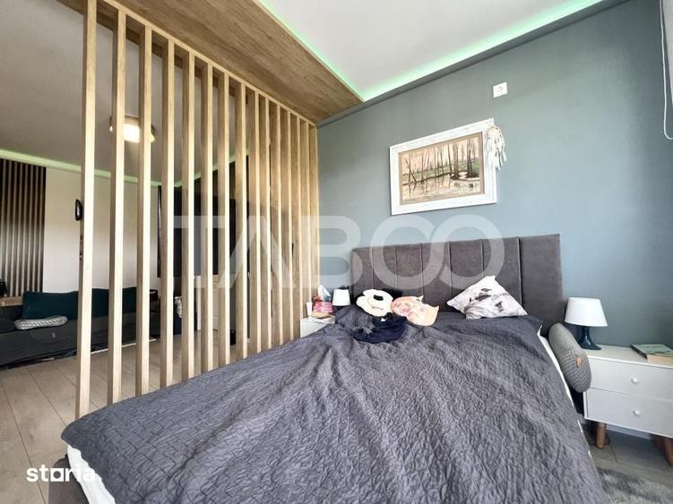 Apartament cu 2 camere semidecomandat în Sopor