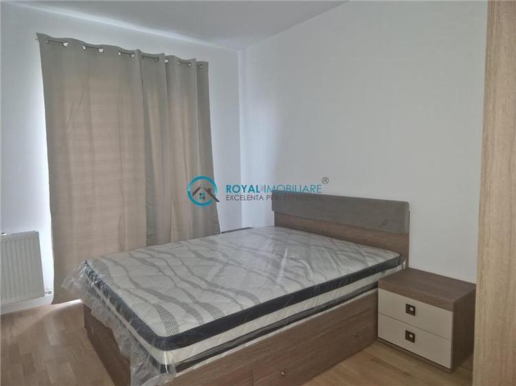 Apartament cu 3 camere decomandat, mobilat în Albert