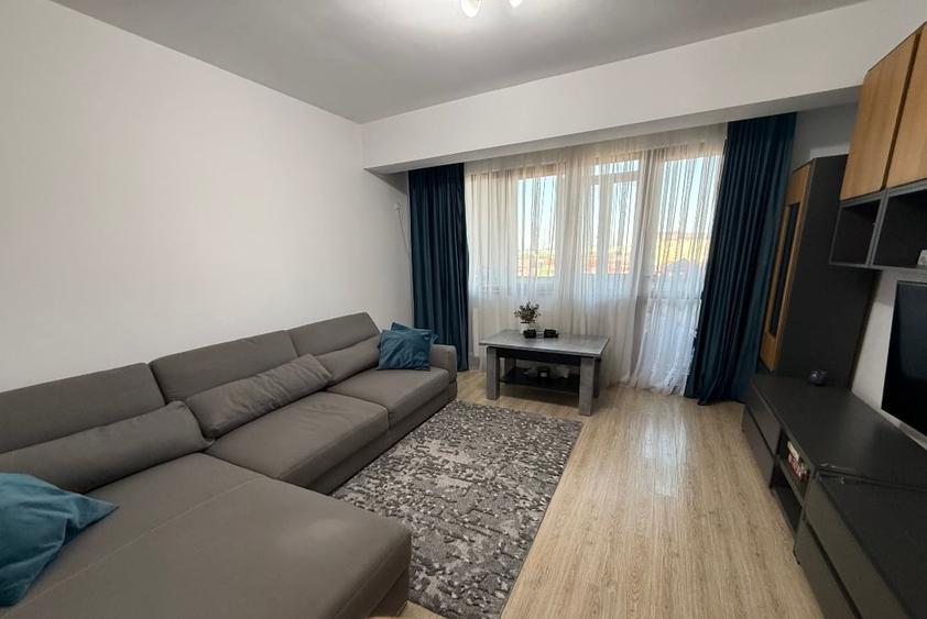 Apartament cu 2 camere decomandat, mobilat în Central