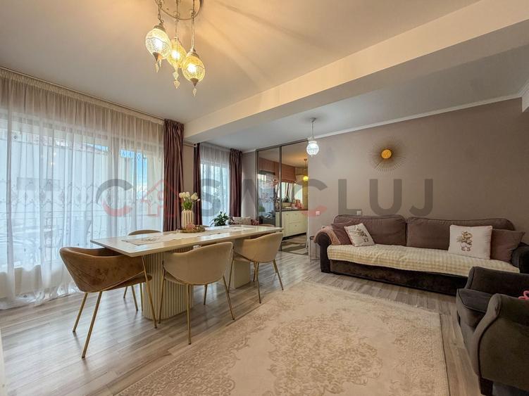 Apartament cu 4 camere decomandat, mobilat în Borhanci