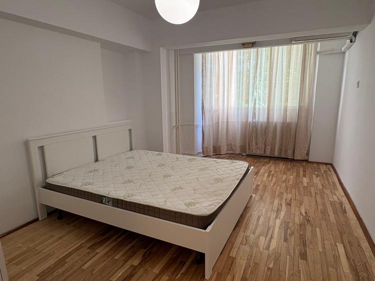 Apartament cu 2 camere decomandat în Octavian Goga
