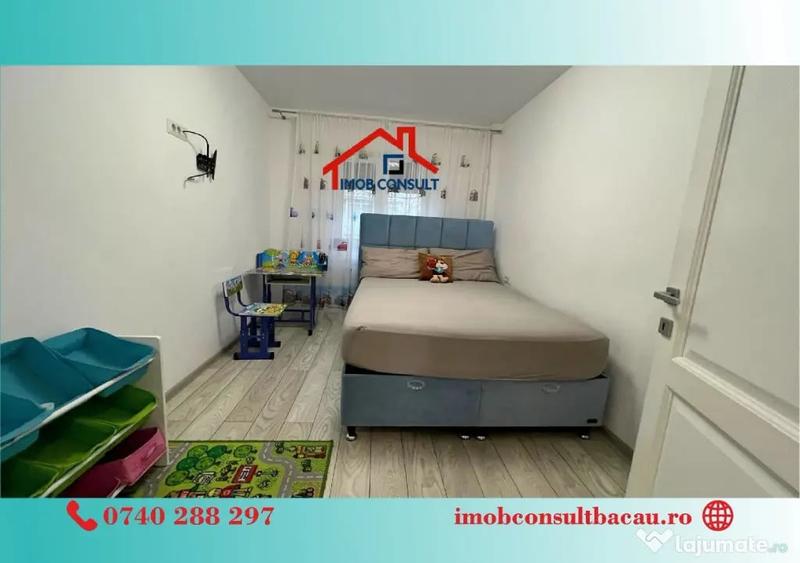 Apartament cu 3 camere decomandat în Republicii