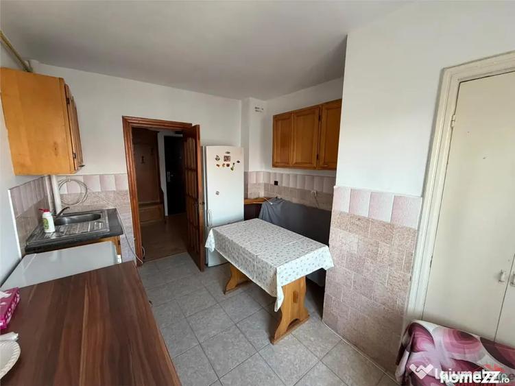 Apartament cu 2 camere decomandat în Brăilei