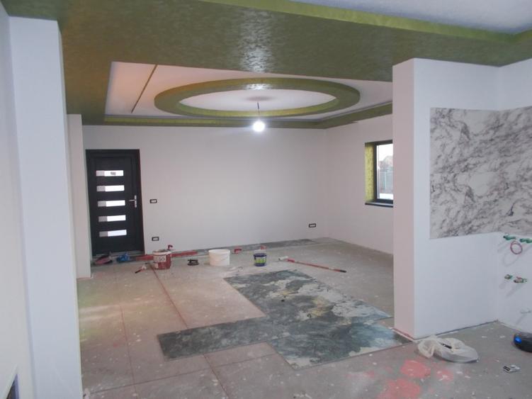 Casă individuală cu 4 camere cu Teren 800 Mp în Becicherecu Mic