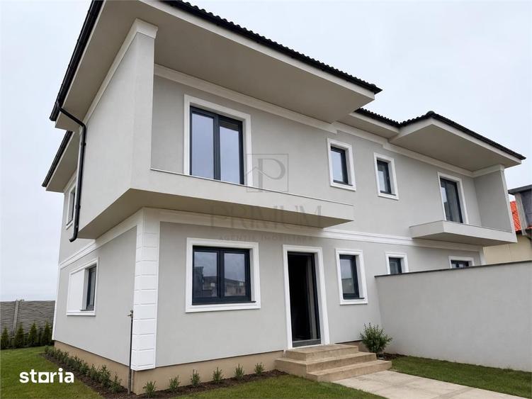 Casă cu 4 camere cu Teren 290 Mp în Central