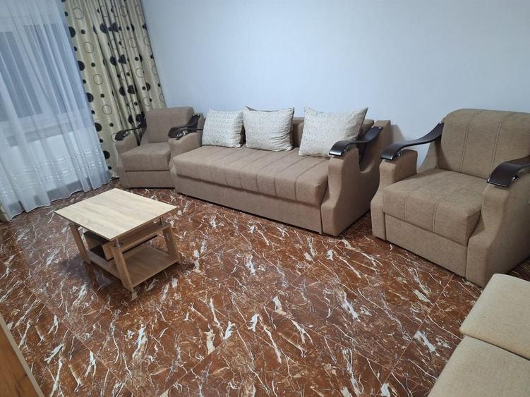 Apartament cu 2 camere decomandat în Micro 21