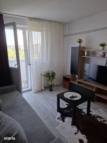 Apartament cu 2 camere decomandat în Berceni