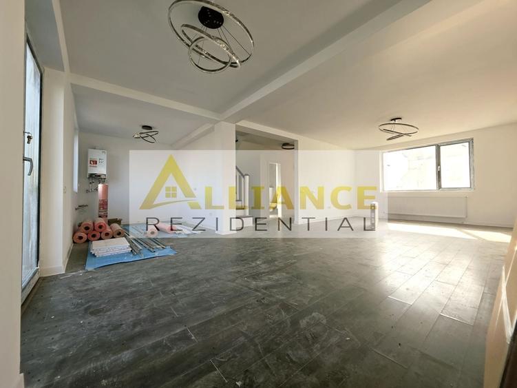 Casă individuală cu 4 camere cu Teren 355 Mp în Berceni