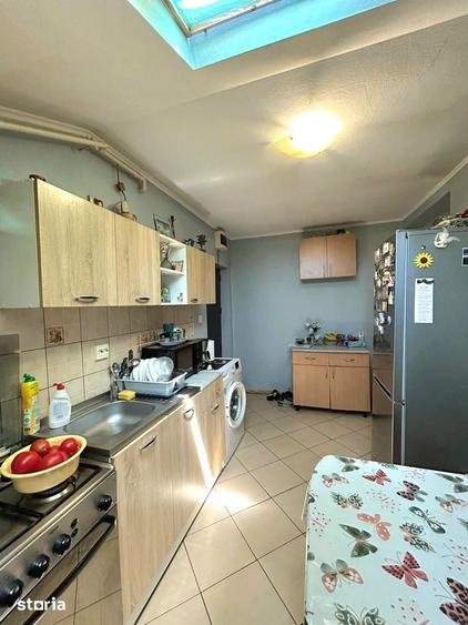 Apartament cu 2 camere decomandat în Lipovei