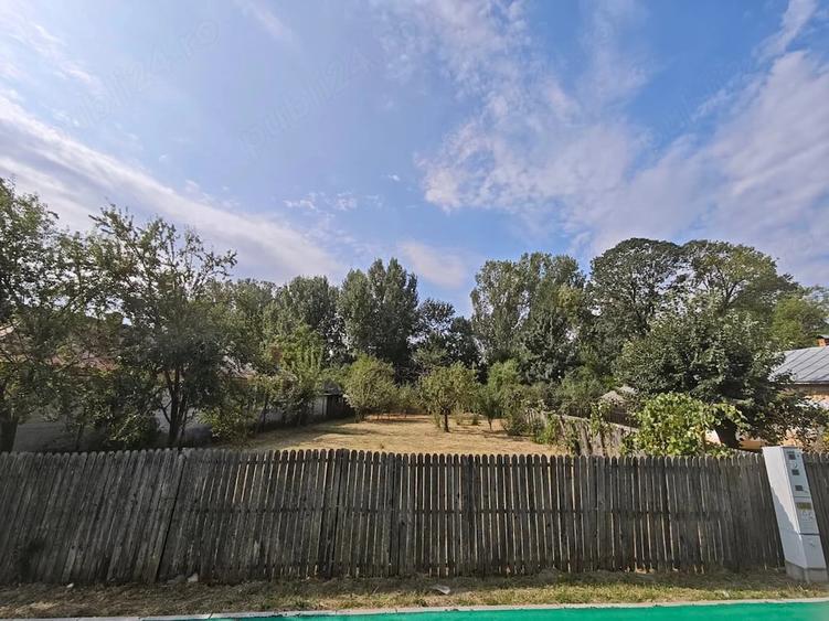 Casă cu 3 camere cu Teren 1264 Mp în Potcoava