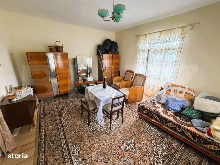 Casă cu 3 camere în Dolhești