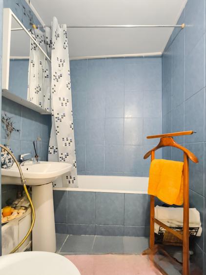 Apartament cu 2 camere semidecomandat în Mărășești