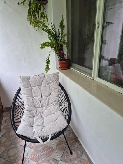 Apartament cu 3 camere decomandat în Vest