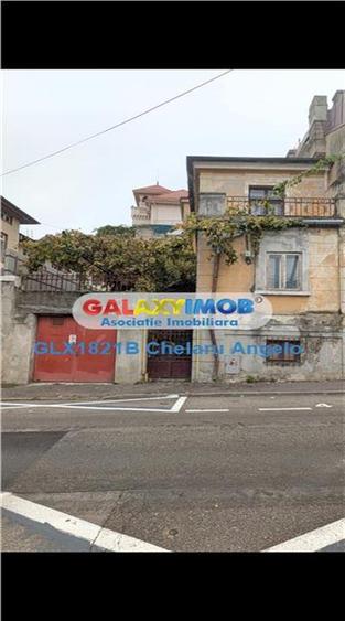Casă cu 2 camere cu Garaj în Parcul Carol