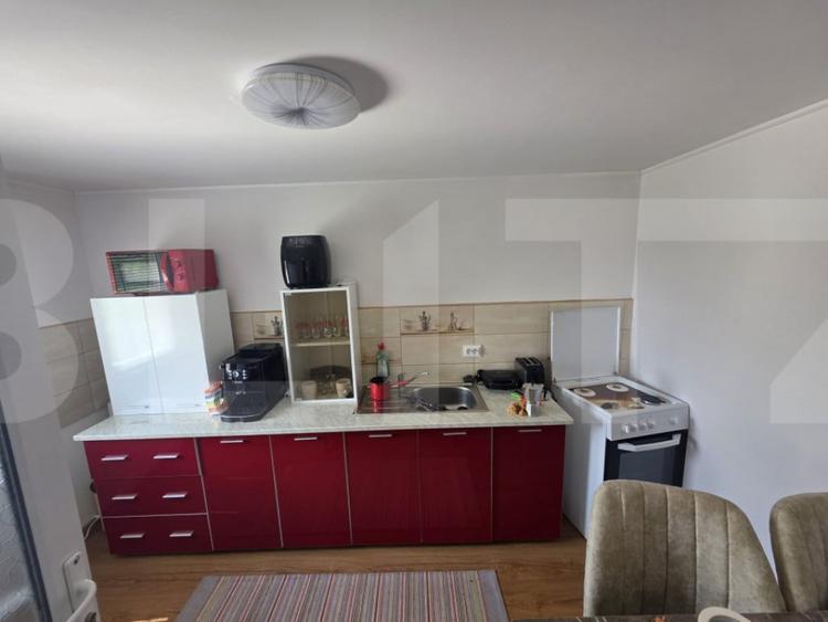 Casă cu 2 camere cu Teren 1234 Mp în Moacșa