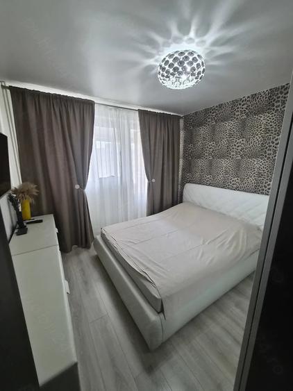 Apartament cu 3 camere decomandat în Pantelimon