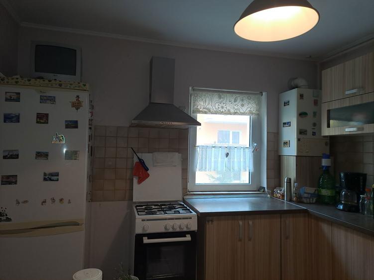 Apartament cu 2 camere semidecomandat în Vitrometan