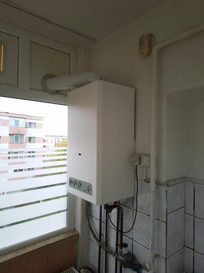 Apartament cu 2 camere decomandat în Teilor