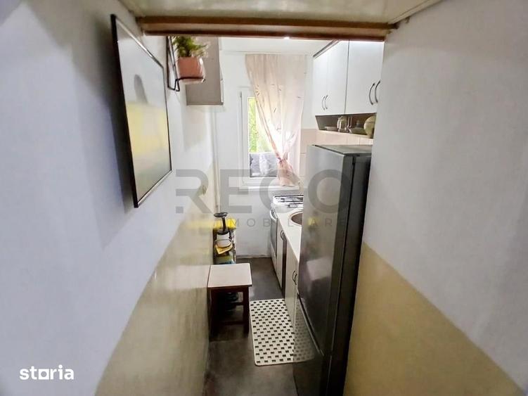 Apartament cu 2 camere semidecomandat în Nufărul