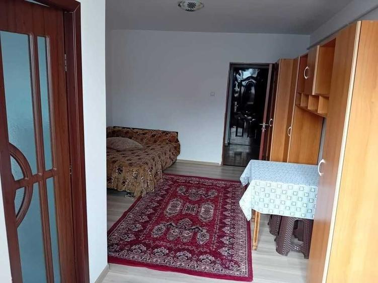 Garsonieră decomandată în Exterior Vest
