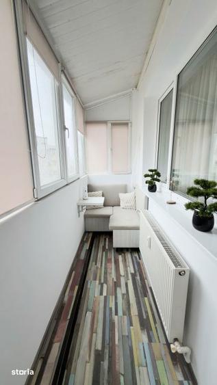 Apartament cu 3 camere semidecomandat, mobilat în Tei