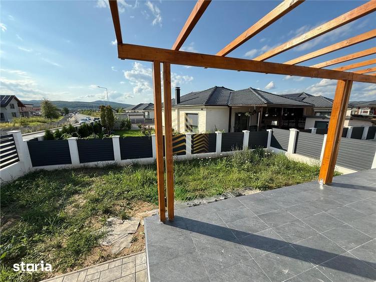 Apartament cu 8 camere în Central