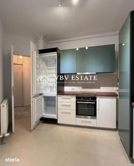 Apartament cu 3 camere decomandat în Văcăresti