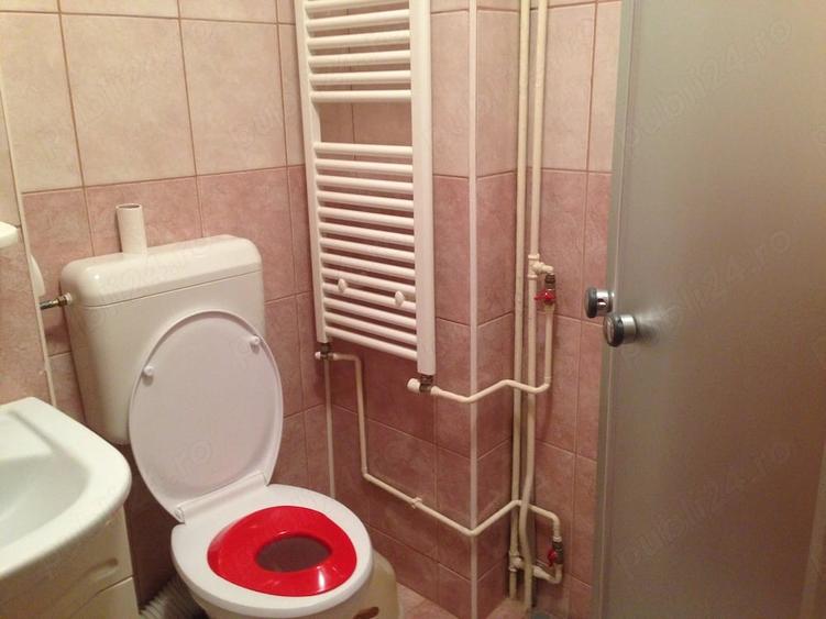 Apartament cu 3 camere decomandat în Gheorghe Doja