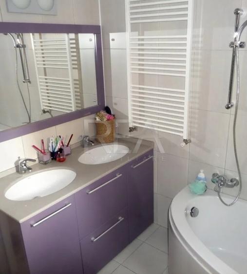 Apartament cu 3 camere semidecomandat, mobilat în Berceni