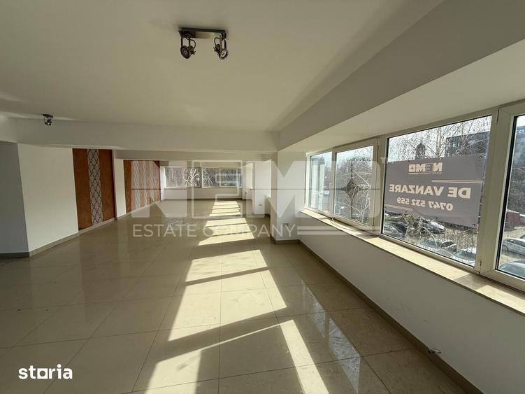 Spațiu comercial, de 120 mp, în Rădăuți
