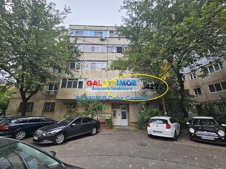 Apartament cu 2 camere decomandat în Republicii
