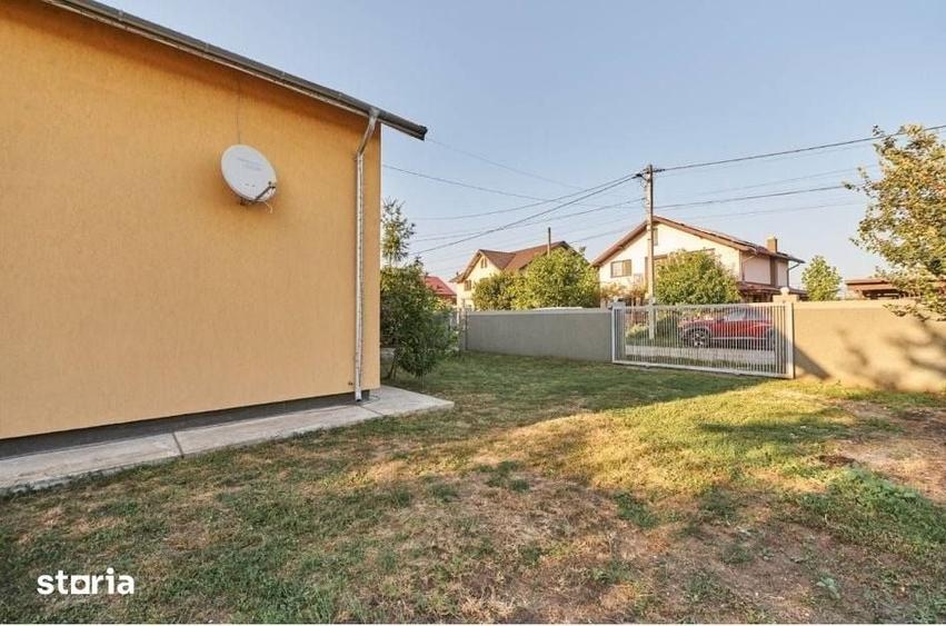 Casă cu 4 camere cu Teren 500 Mp în Popricani