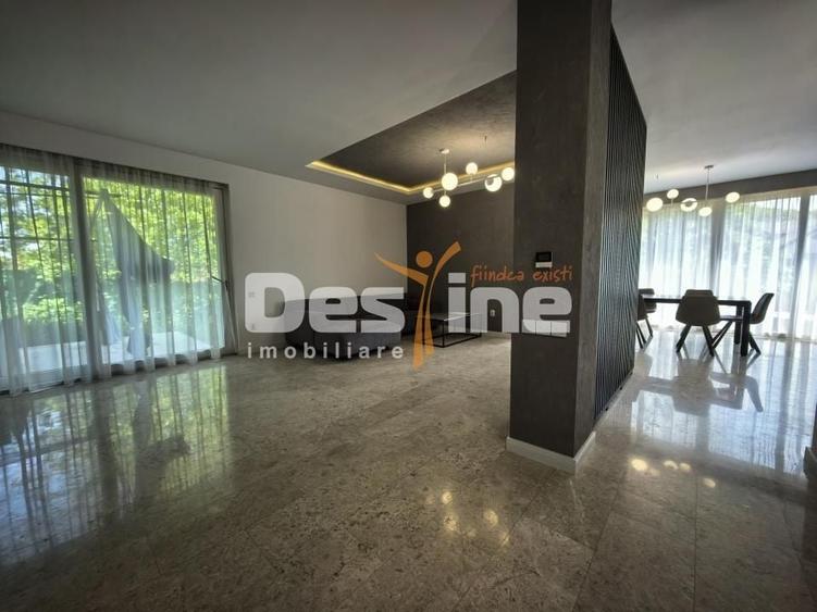Casă individuală cu 4 camere cu Canalizare în Bucium