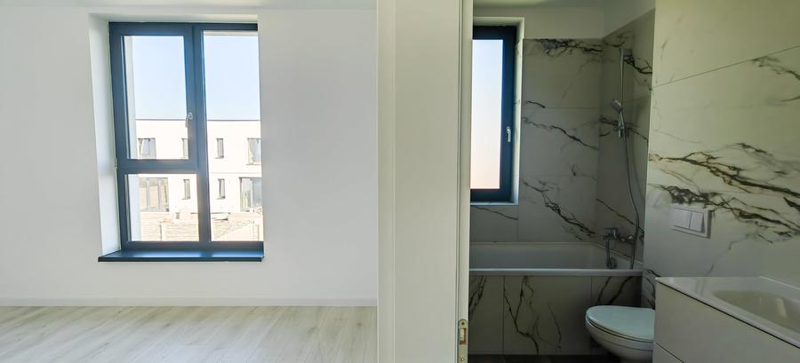 Duplex cu 5 camere cu Canalizare în Mehala