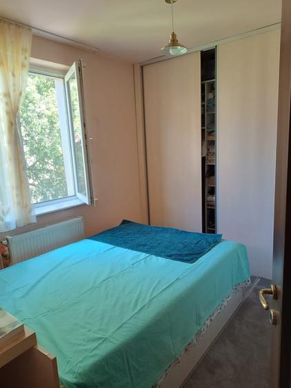 Apartament cu 3 camere decomandat în Ștrand