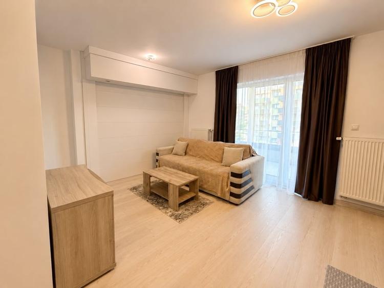 Apartament cu 2 camere decomandat, mobilat în Avantgarden